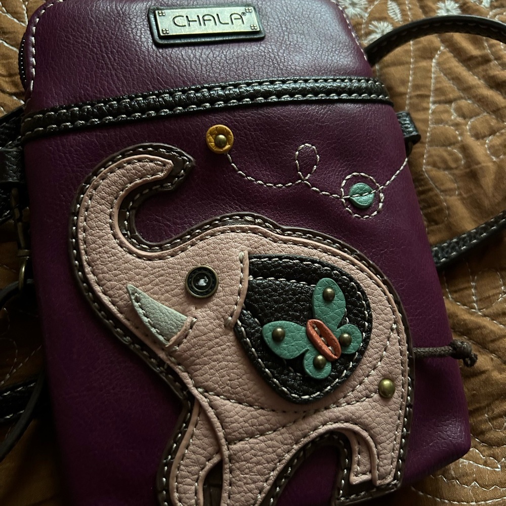 Cute crossover bag from Chala.